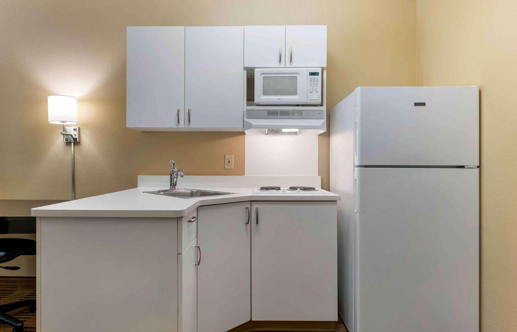 Extended Stay America Suites - Chicago - Скоки Екстериор снимка